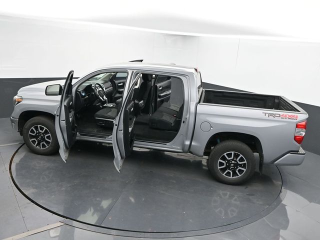 Vehicle image 72 of 73