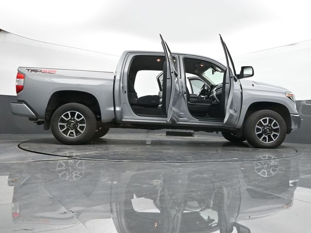 Vehicle image 22 of 73