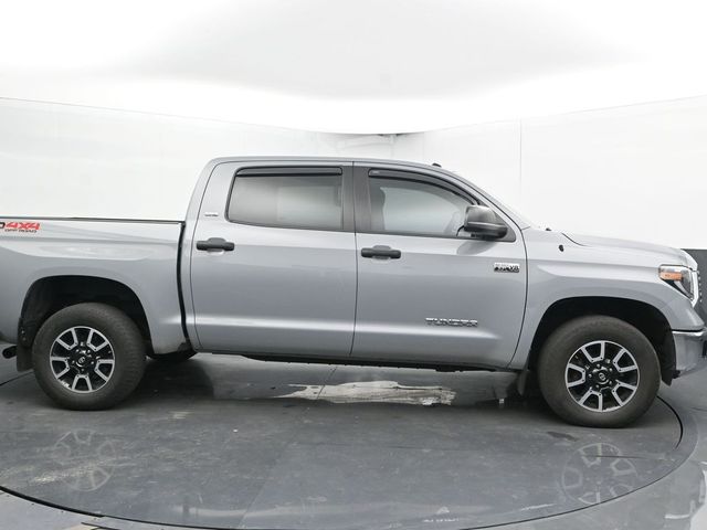 Vehicle image 19 of 73