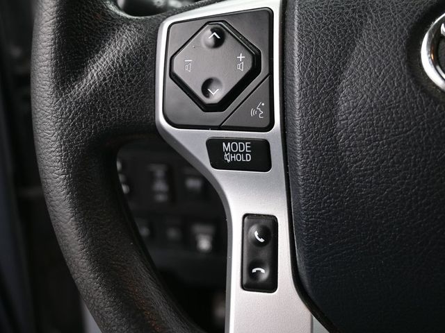 Vehicle image 67 of 73