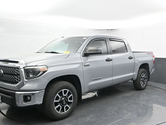 Vehicle image 2 of 73