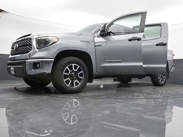 Vehicle image 34 of 73