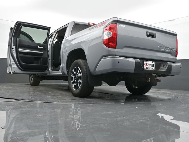 Vehicle image 29 of 73