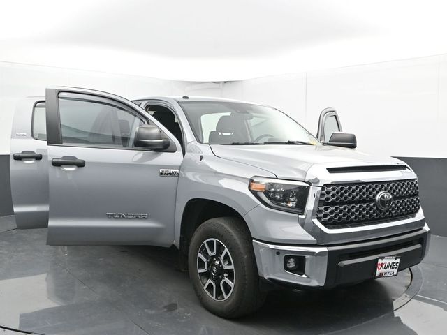 Vehicle image 14 of 73