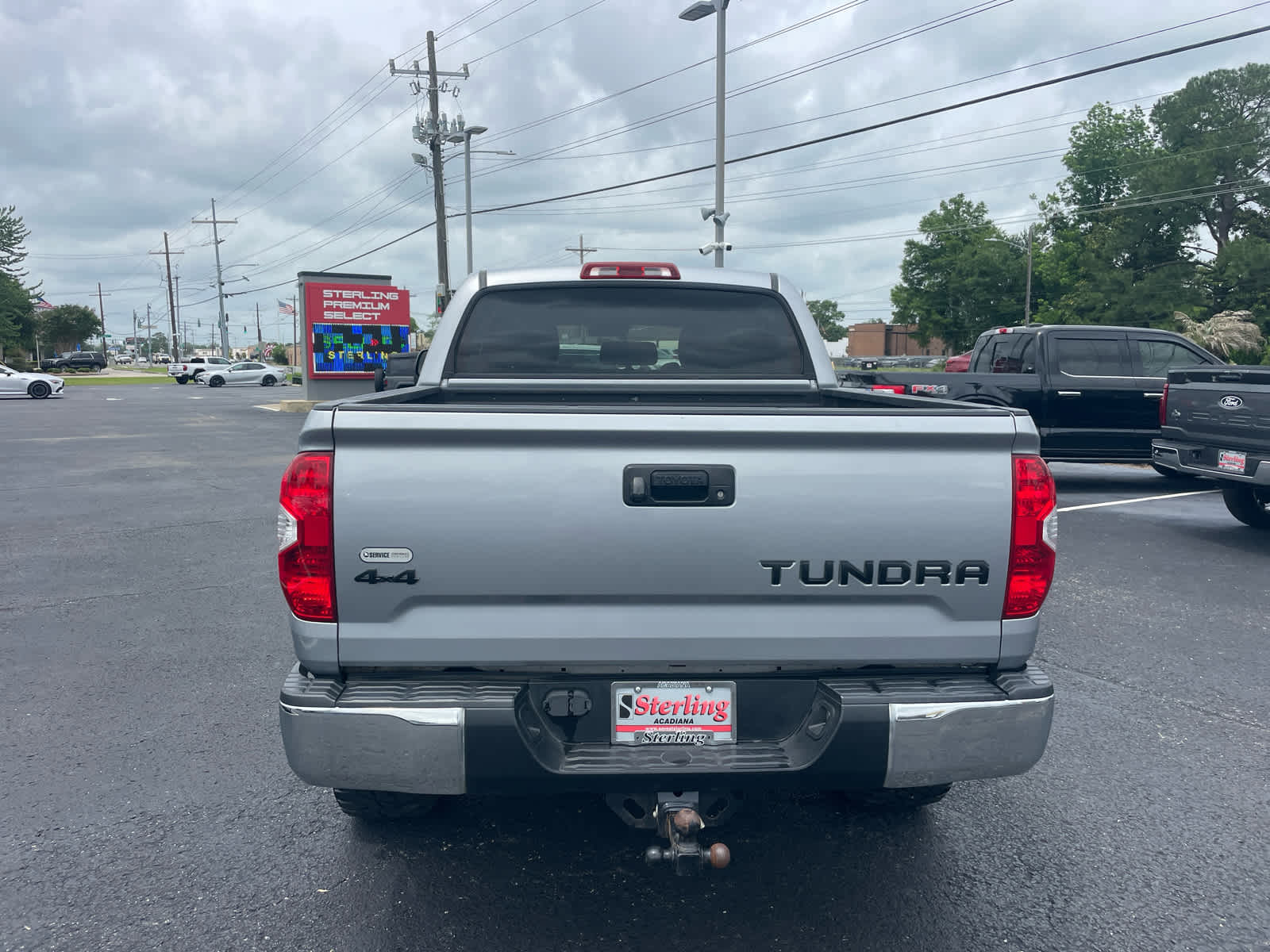 Vehicle image 5 of 12