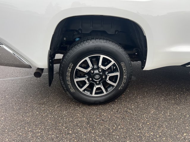 Vehicle image 9 of 27