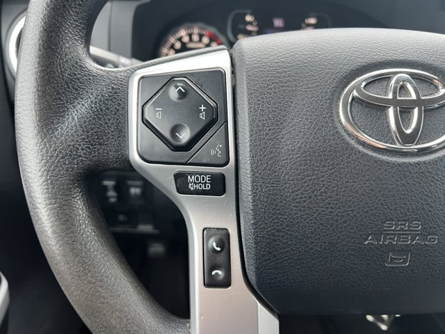 Vehicle image 25 of 27