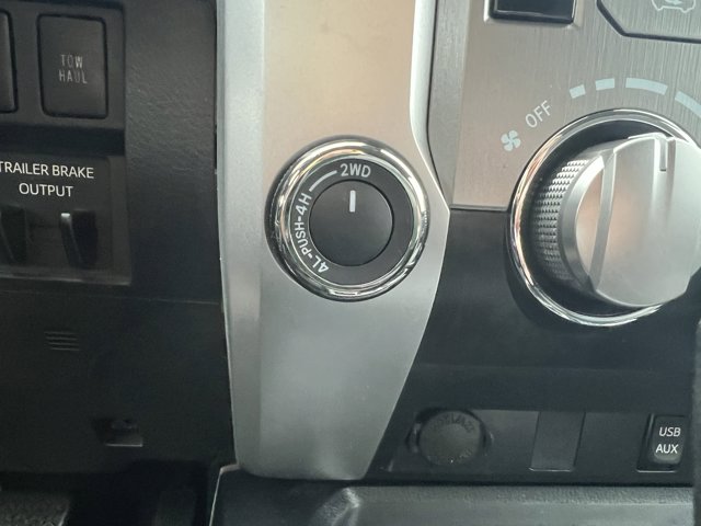 Vehicle image 27 of 27