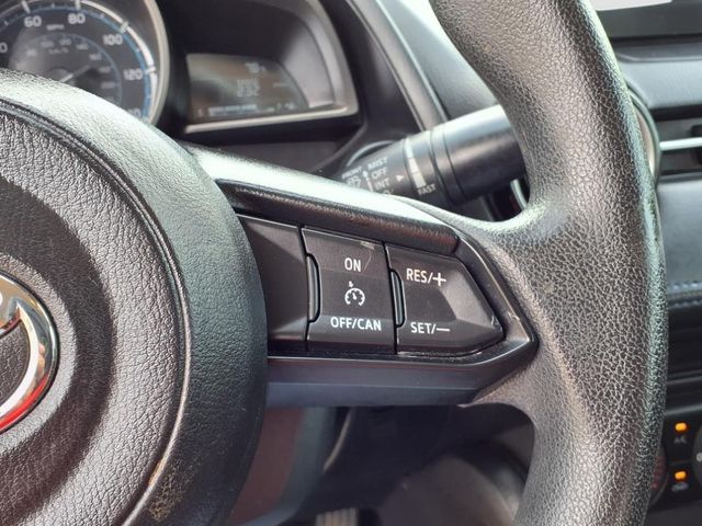 Vehicle image 24 of 32