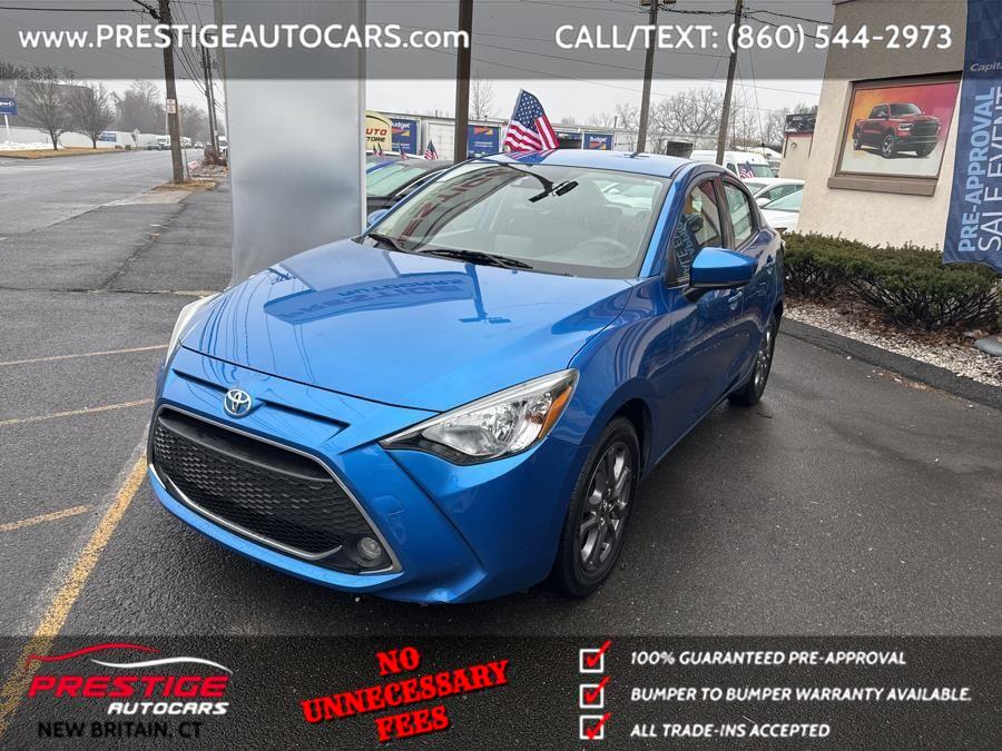Vehicle image 2 of 19