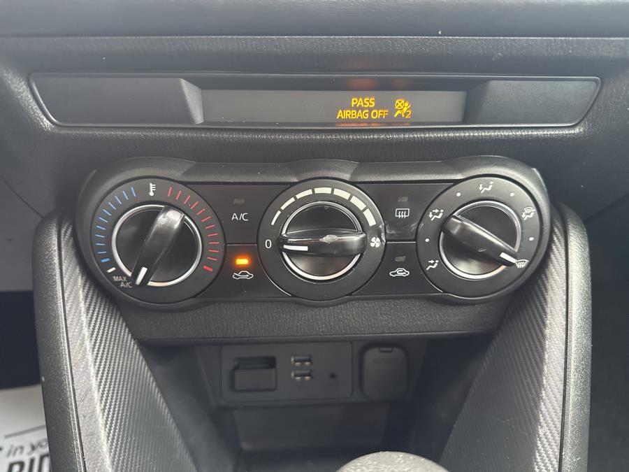 Vehicle image 19 of 19