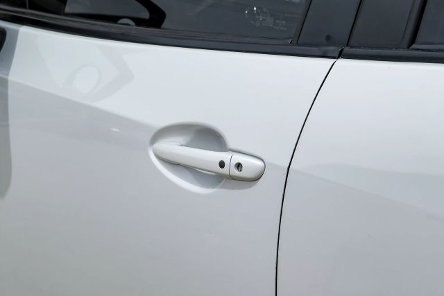 Vehicle image 37 of 54