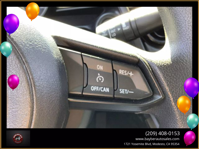 Vehicle image 10 of 34