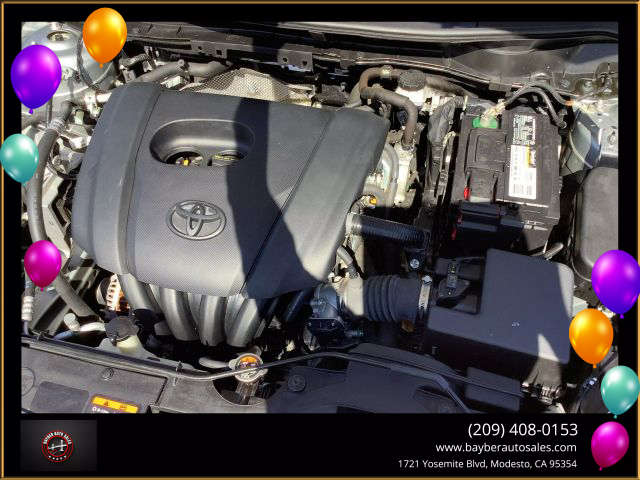 Vehicle image 33 of 34