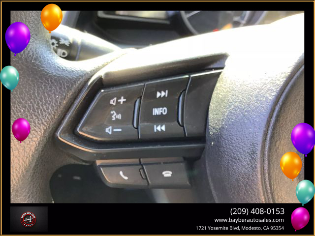 Vehicle image 9 of 34