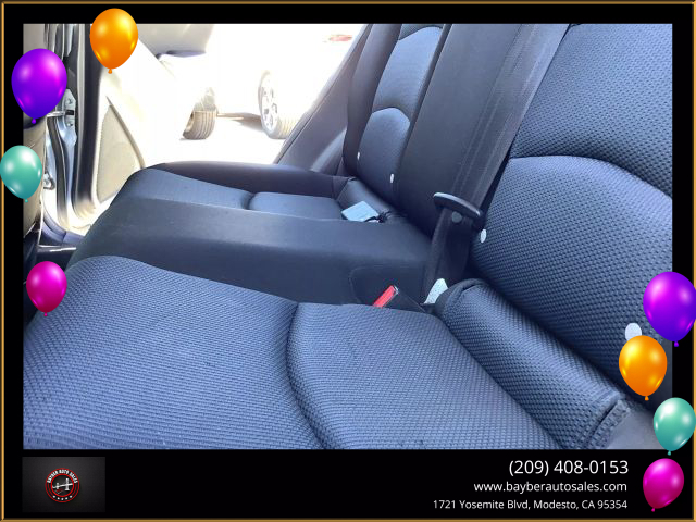 Vehicle image 24 of 34