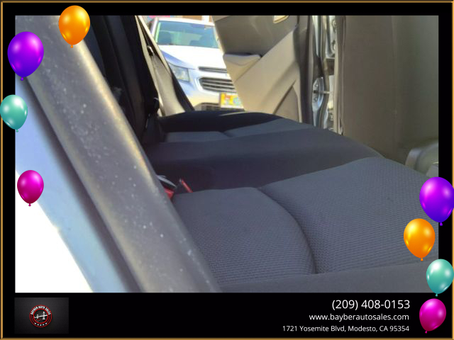 Vehicle image 23 of 34