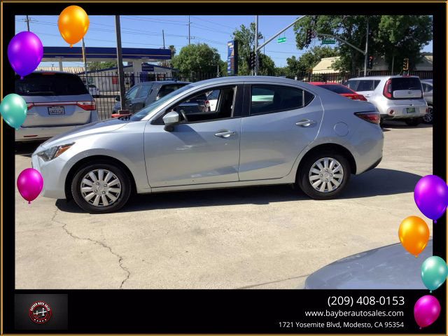 Vehicle image 1 of 34