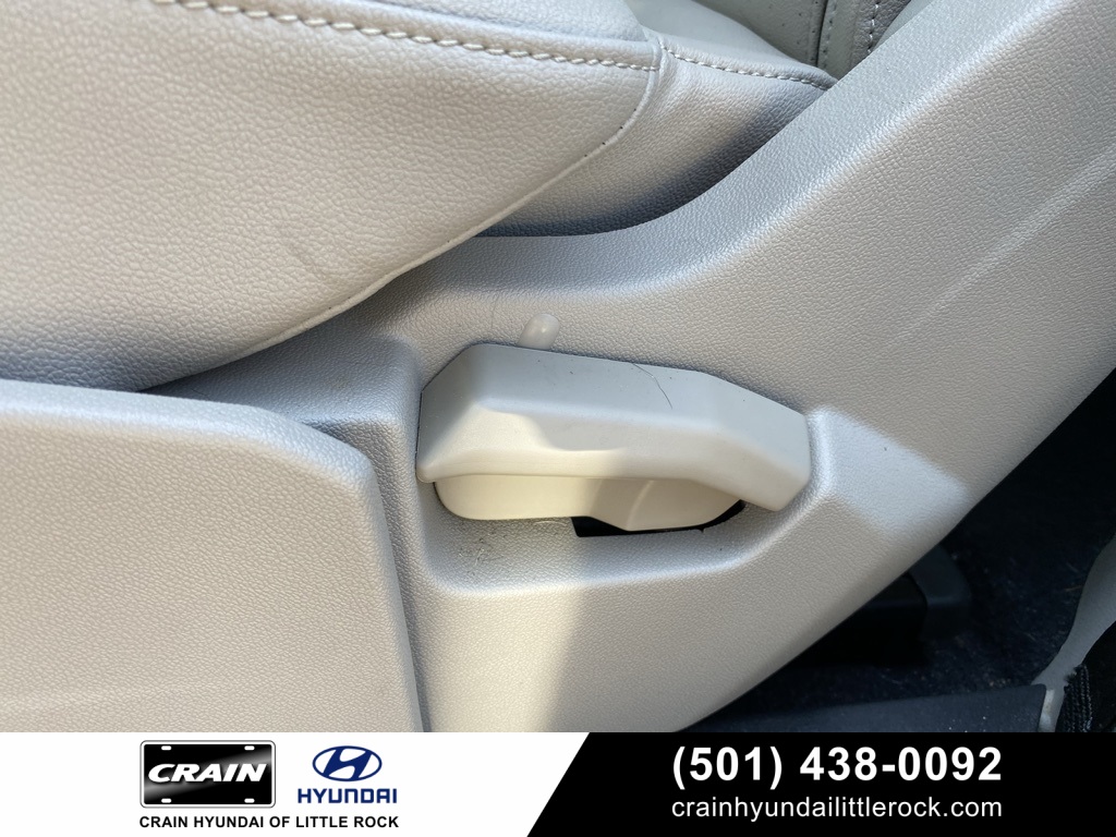 2019 Volkswagen Atlas 2.0T SE Image 17 of 39