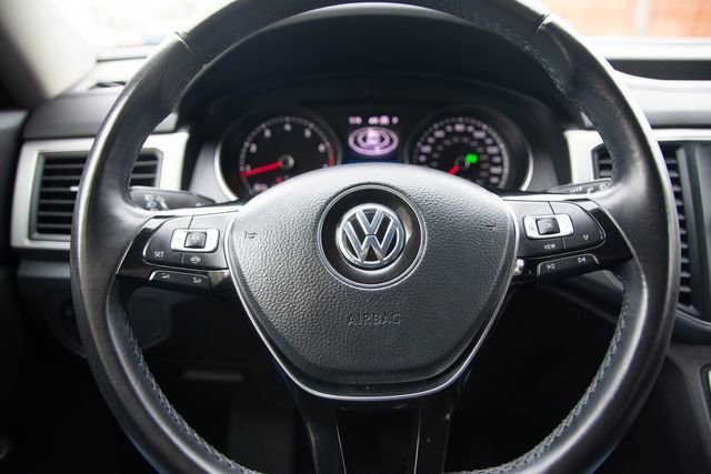 2019 Volkswagen Atlas 2.0T SE Technology Image 17 of 37
