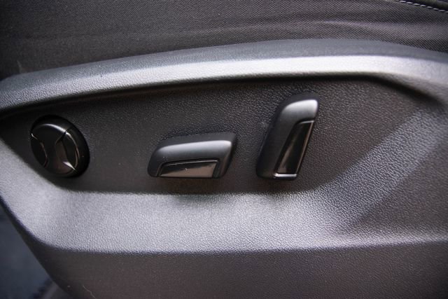 2019 Volkswagen Atlas 2.0T SE Technology Image 25 of 37
