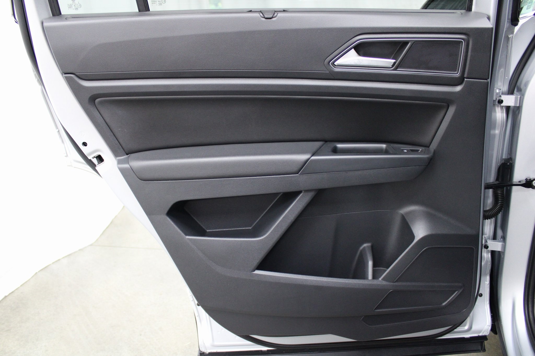 2019 Volkswagen Atlas 3.6L V6 SE Technology Image 24 of 43