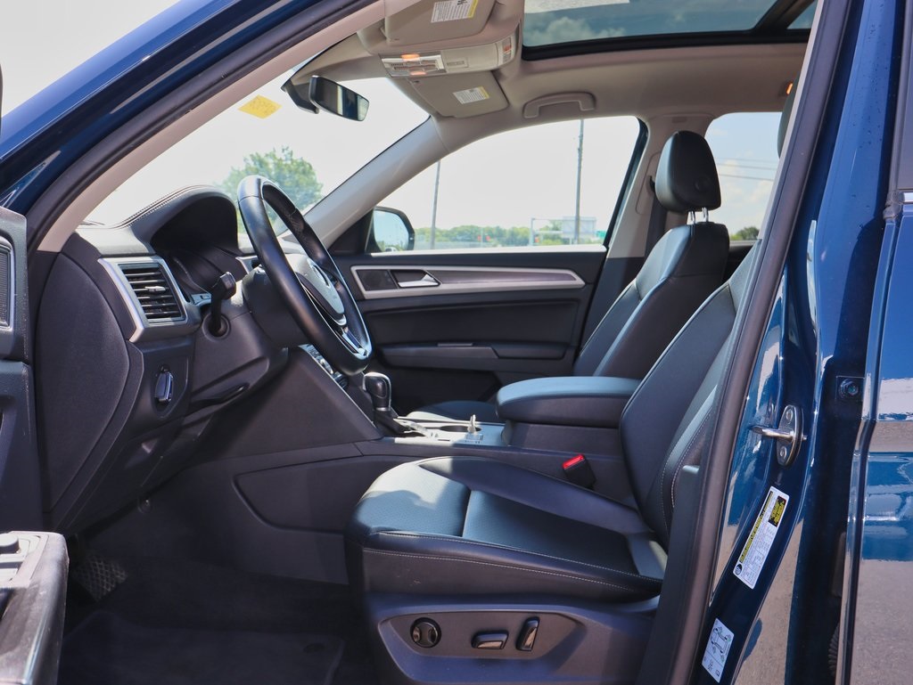 2019 Volkswagen Atlas 3.6L V6 SE Technology Image 18 of 36