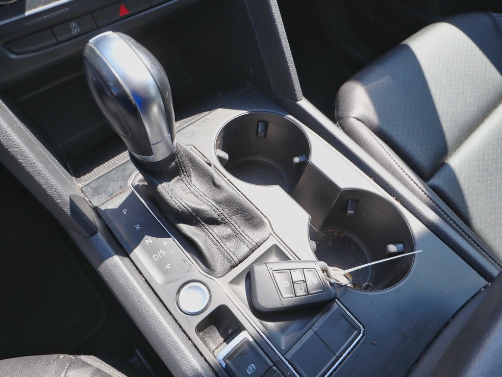 2019 Volkswagen Atlas 3.6L V6 SE Technology Image 25 of 36