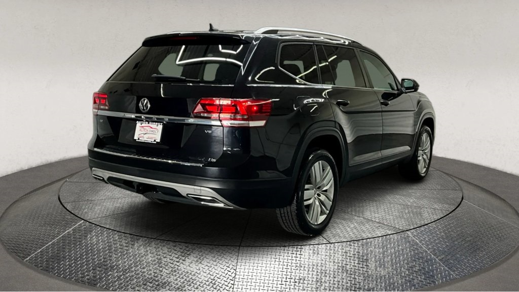 Vehicle image 9 of 49