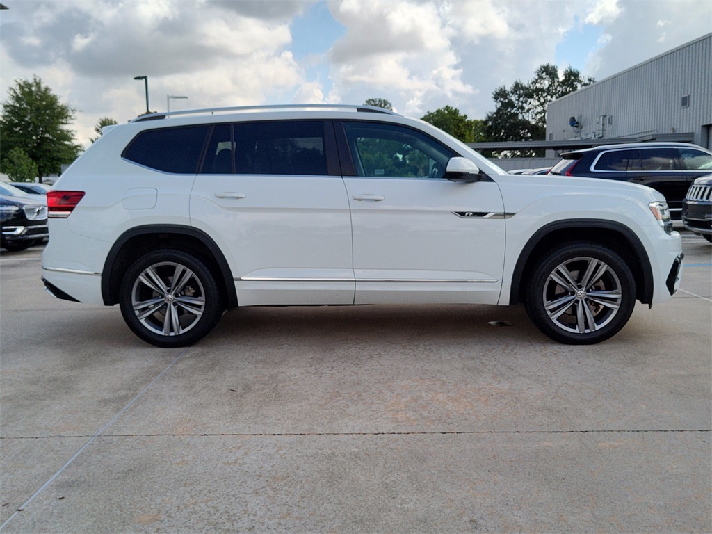 2019 Volkswagen Atlas 3.6L V6 SE Technology R-Line Image 4 of 34