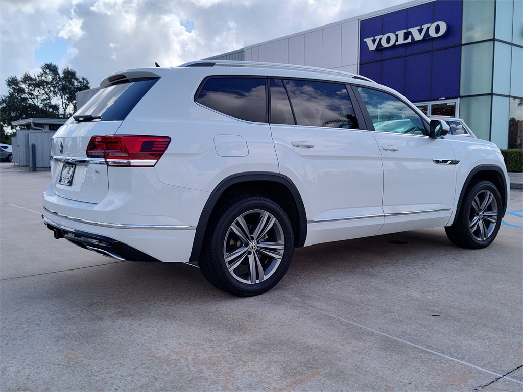2019 Volkswagen Atlas 3.6L V6 SE Technology R-Line Image 5 of 34