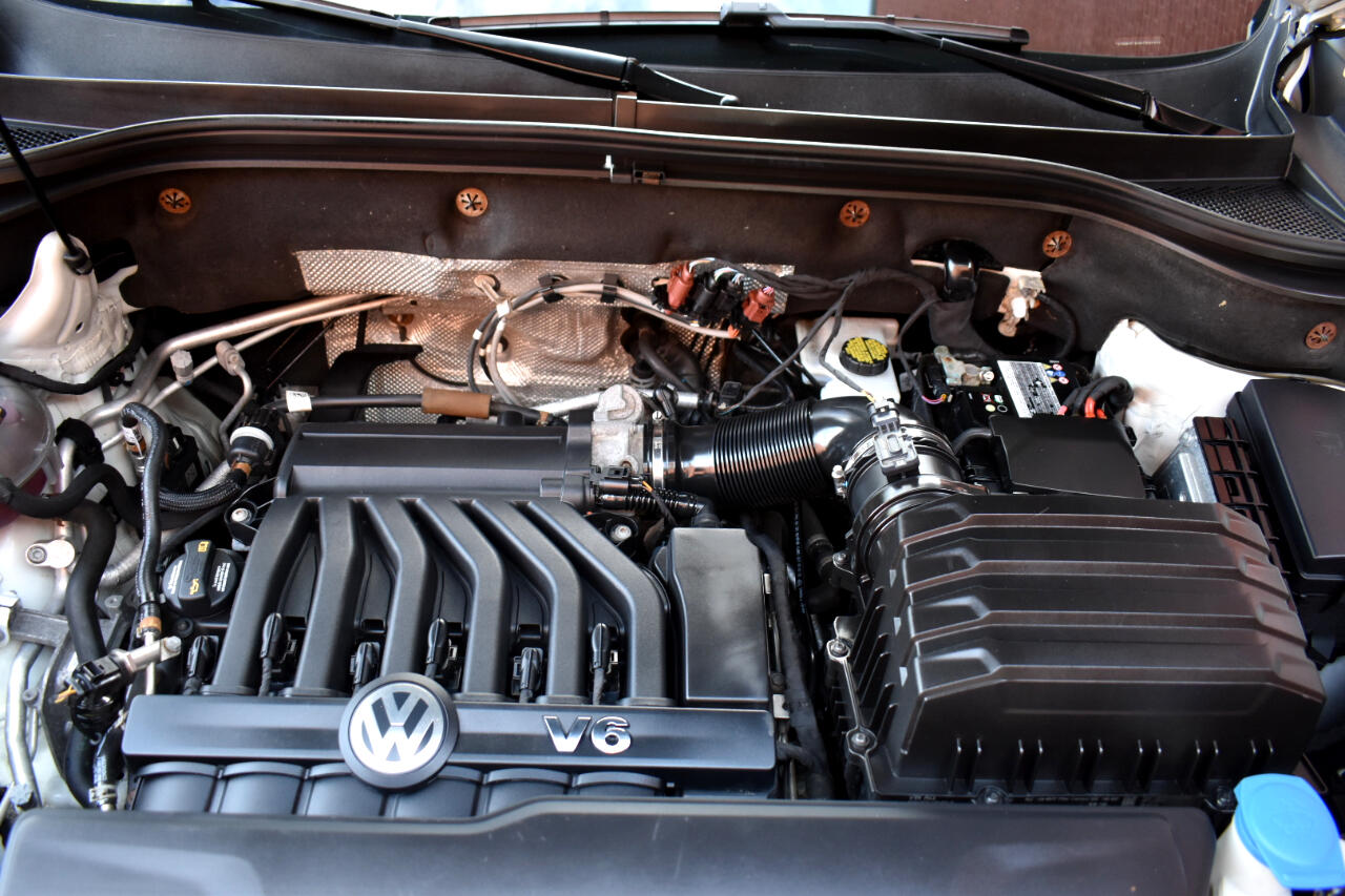 2019 Volkswagen Atlas 3.6L V6 SEL Premium Image 10 of 64
