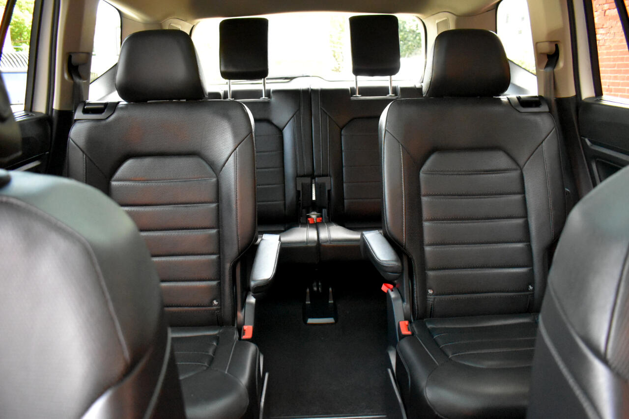 2019 Volkswagen Atlas 3.6L V6 SEL Premium Image 22 of 64