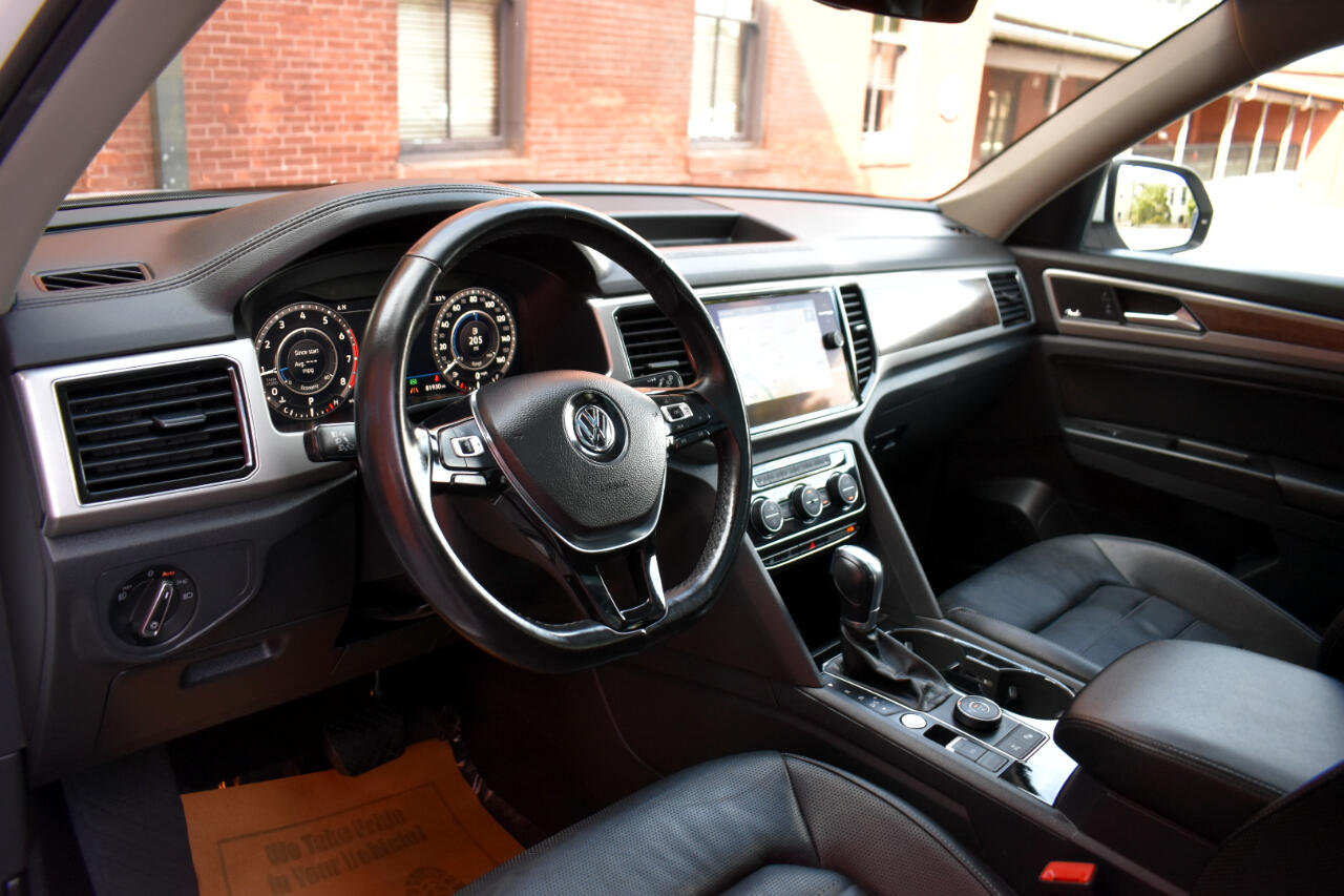 2019 Volkswagen Atlas 3.6L V6 SEL Premium Image 32 of 64