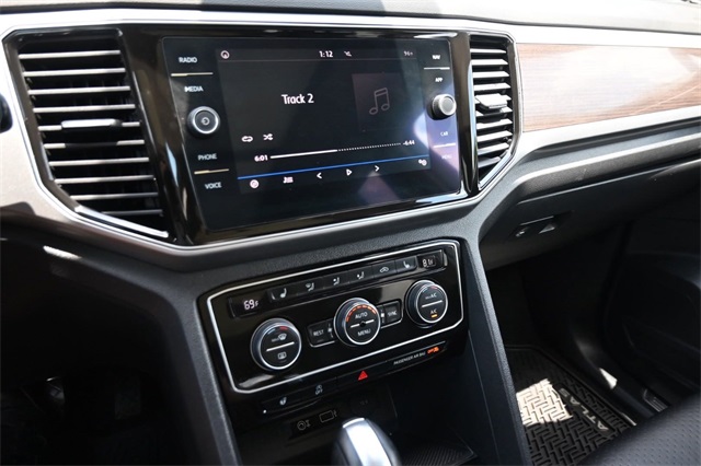 Vehicle image 19 of 31