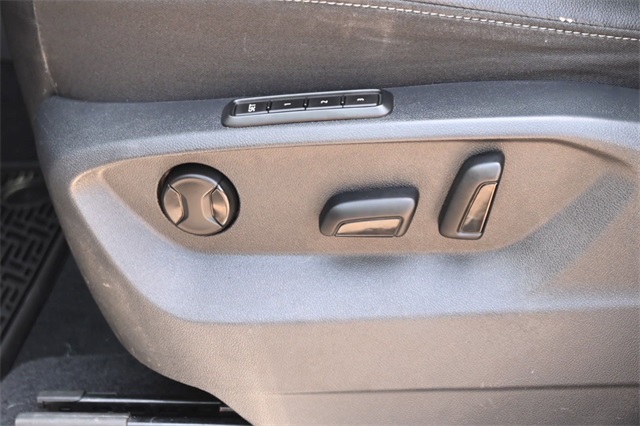 Vehicle image 30 of 31