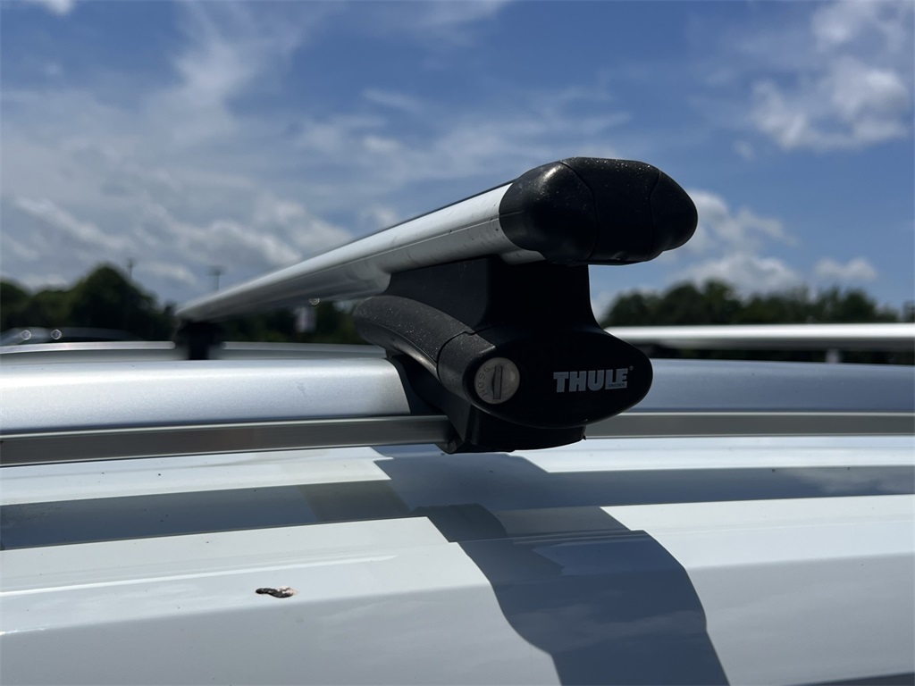 Vehicle image 16 of 34