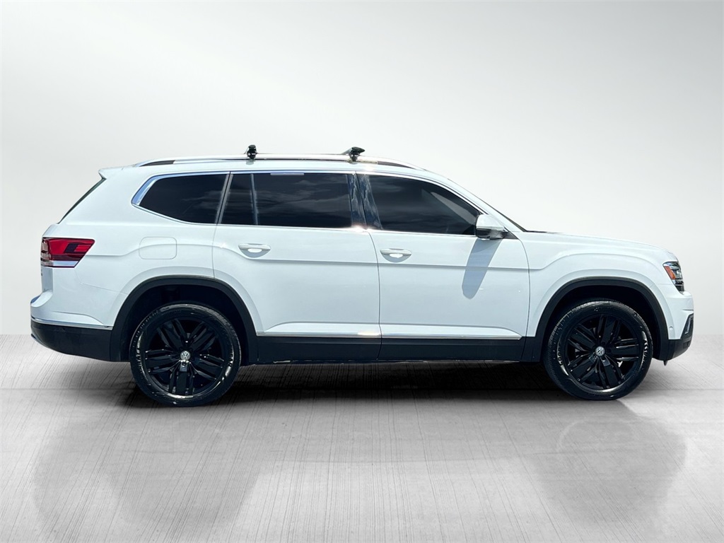 Vehicle image 4 of 34