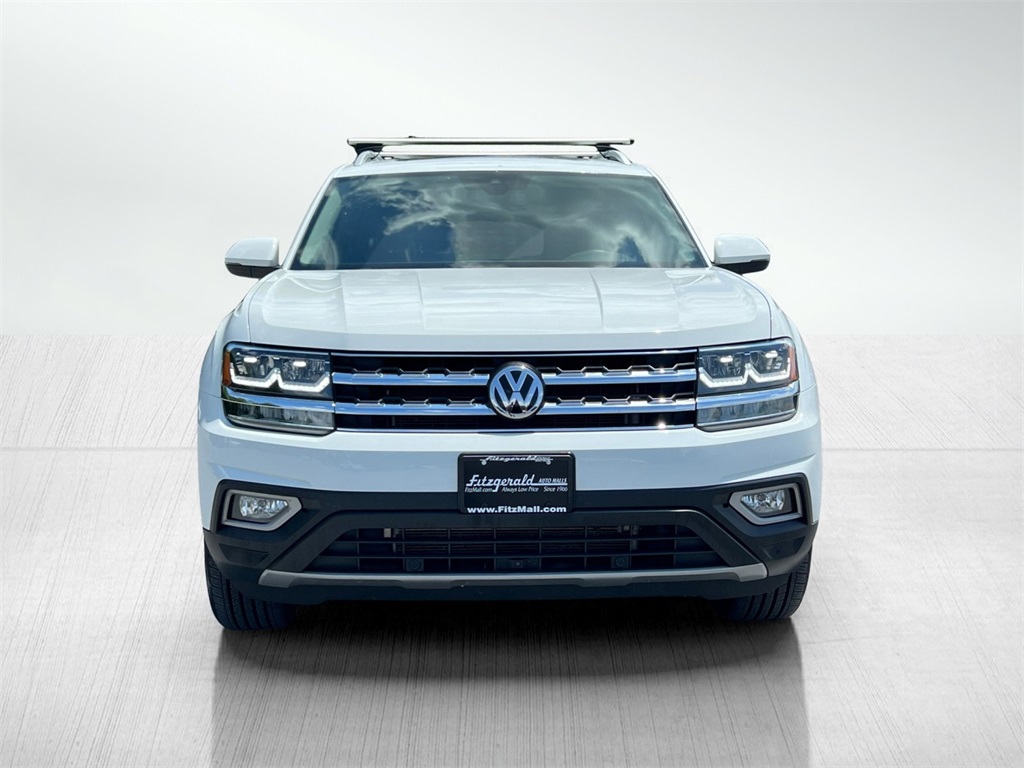 Vehicle image 2 of 34