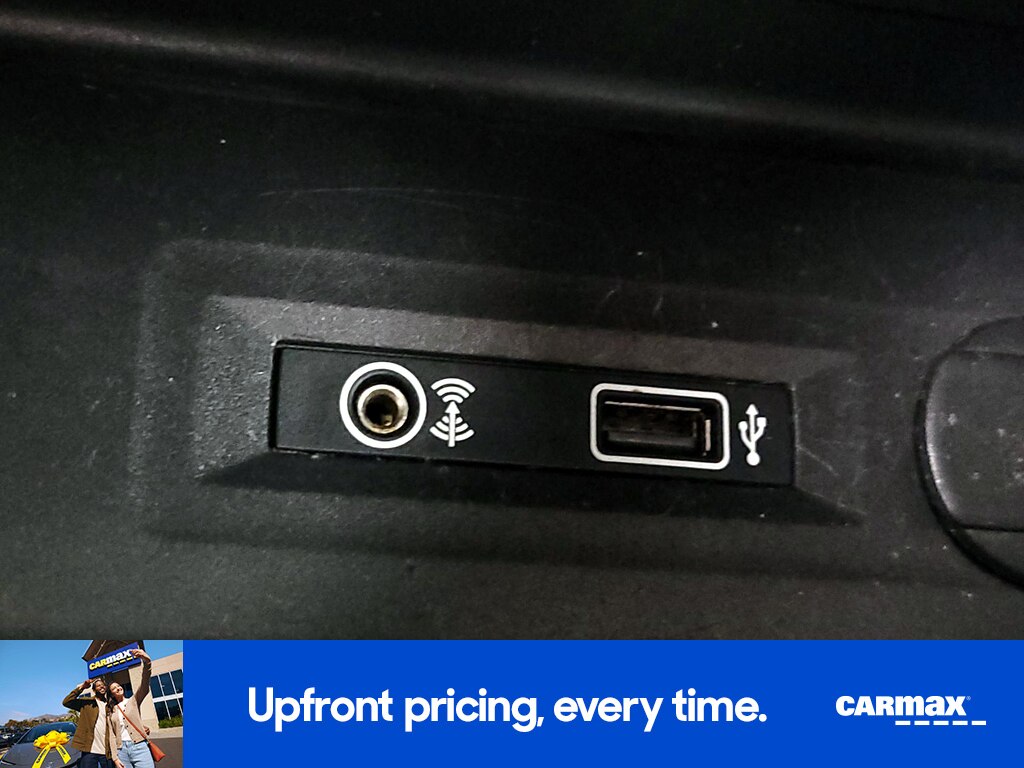 2019 Volkswagen Atlas 3.6L V6 SEL Premium Image 24 of 29