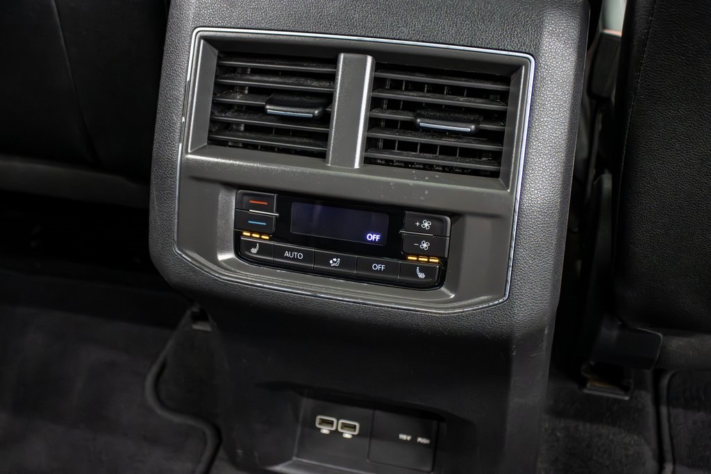 2019 Volkswagen Atlas 3.6L V6 SEL Premium Image 31 of 44
