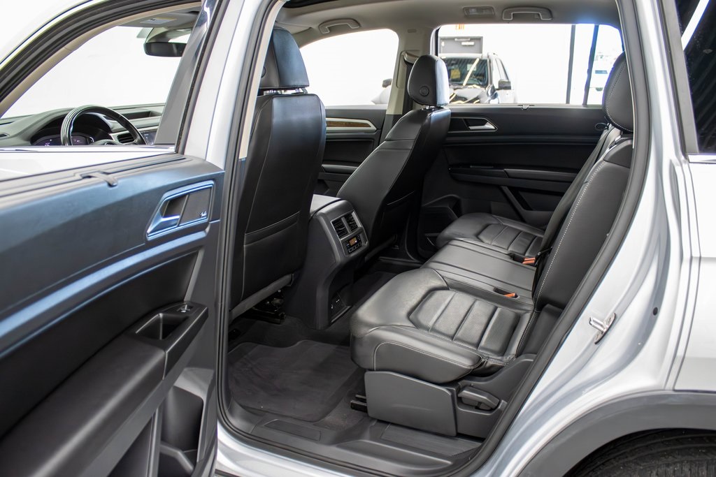 2019 Volkswagen Atlas 3.6L V6 SEL Premium Image 16 of 44