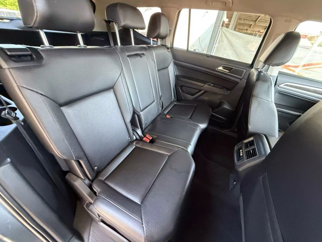 2019 Volkswagen Atlas 3.6L V6 SE Technology Image 27 of 52