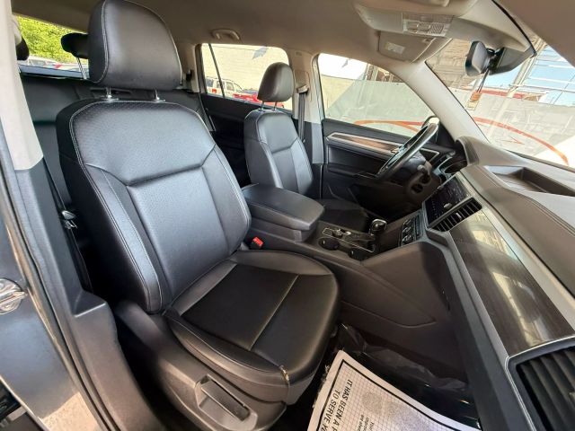 2019 Volkswagen Atlas 3.6L V6 SE Technology Image 28 of 52