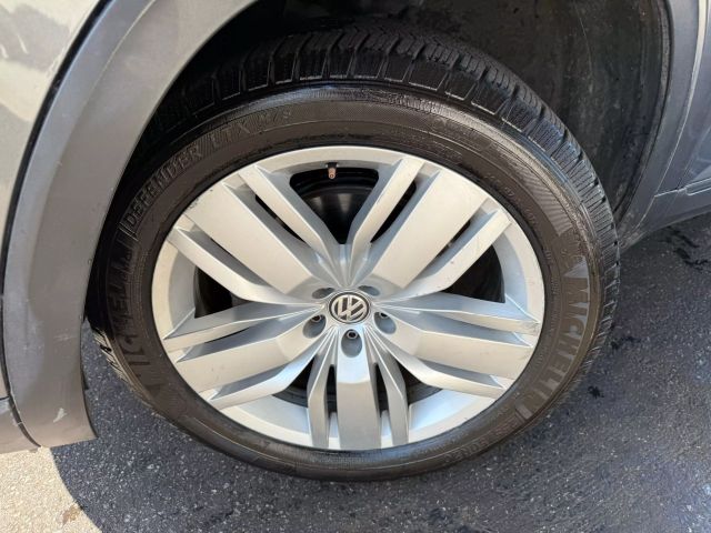 2019 Volkswagen Atlas 3.6L V6 SE Technology Image 13 of 52