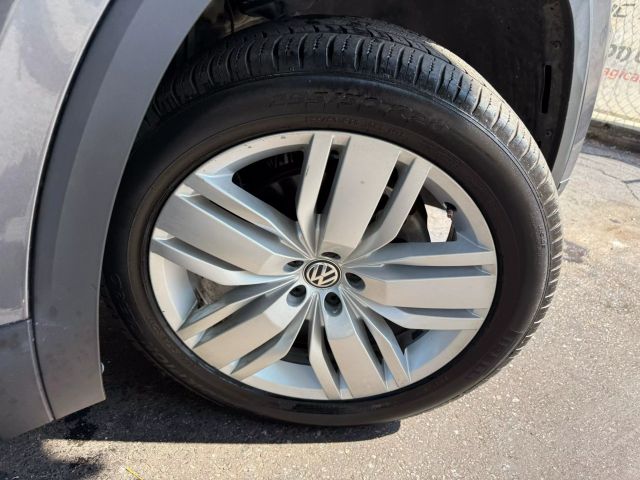 2019 Volkswagen Atlas 3.6L V6 SE Technology Image 14 of 52