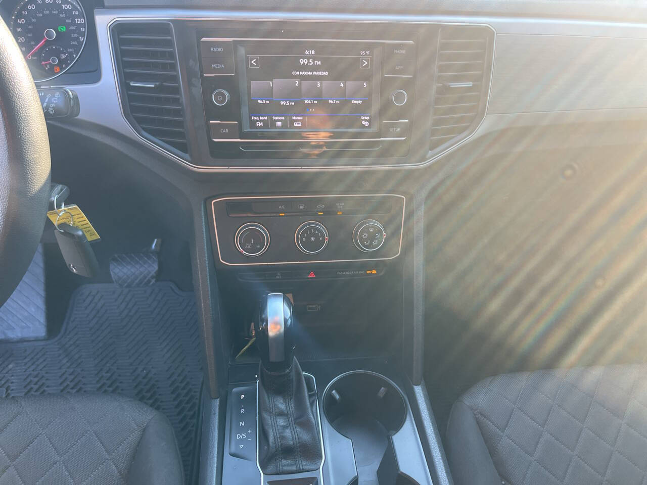 2019 Volkswagen Atlas 2.0T S Image 15 of 18