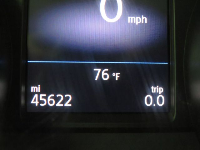Vehicle image 16 of 48