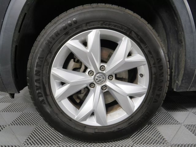 Vehicle image 45 of 48