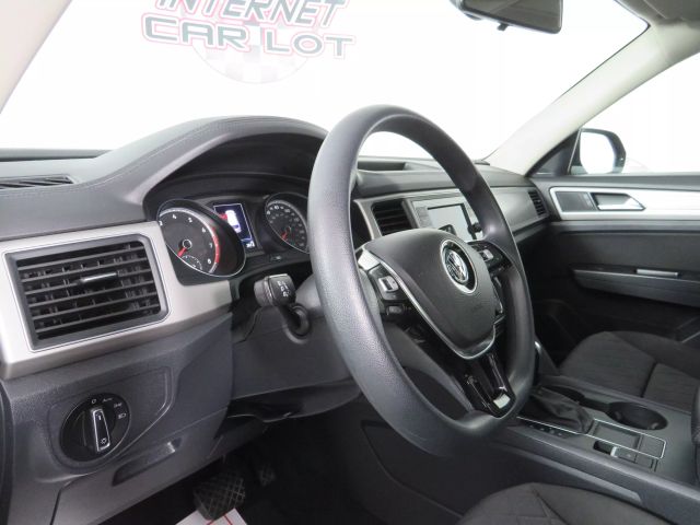 Vehicle image 11 of 48